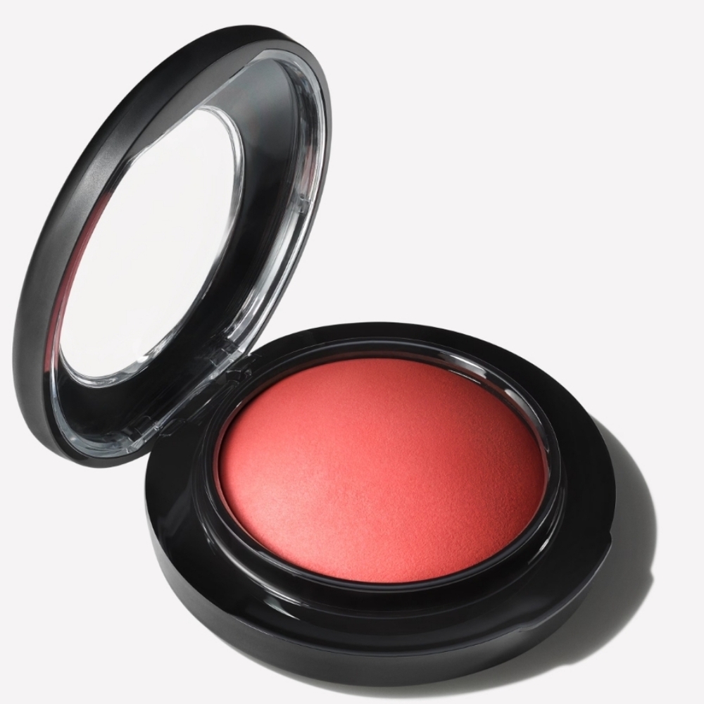 Hey, Coral, Hey... MAC Mineralize Blush Radiant Color Brand New In Box Authentic